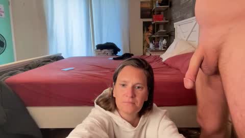 Stephanie and Jason Class online show from February 8, 3:26 pm