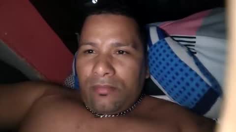 Snapshot of thecrow2042 chatting on January 8, 5:27 am Franck 2042 online show from January 8, 5:27 am