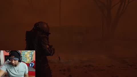 Snapshot of thecrow2042 chatting on November 27, 2:02 am Franck 2042 online show from November 27, 2:02 am