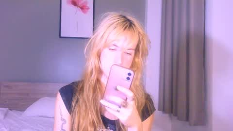 Yolanda online show from April 10, 12:21 pm