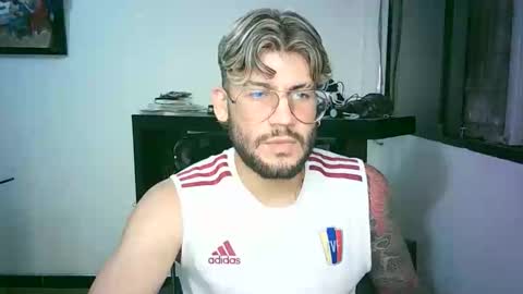 thedragonboyxxx online show from March 26, 5:13 am