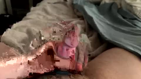 Snapshot of theeslyfox chatting on March 4, 2:10 pm theeslyfox online show from March 4, 2:10 pm