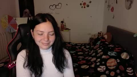 TheFarmergirl online show from May 12, 6:38 pm