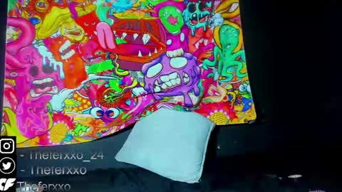 independent Model online show from April 14, 2:06 am