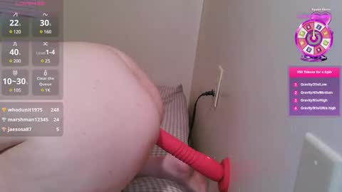 Snapshot of thefreaks2025 chatting on March 10, 6:59 am Tall Miracle online show from March 10, 6:59 am