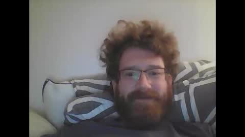 Snapshot of thefunofit chatting on November 5, 4:23 am thefunofit online show from November 5, 4:23 am