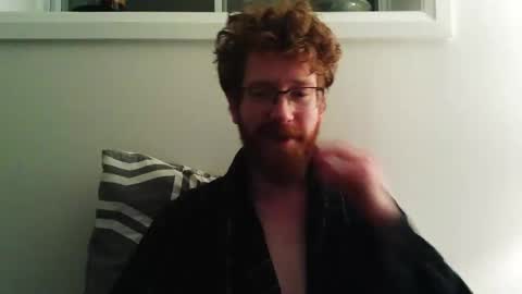 Snapshot of thefunofit chatting on December 1, 2:38 am thefunofit online show from December 1, 2:38 am