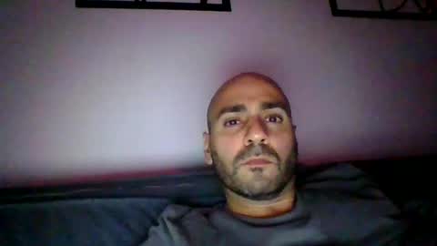 Snapshot of thegame323 chatting on January 6, 10:05 pm thegame323 online show from January 6, 10:05 pm