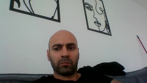 Snapshot of thegame323 chatting on January 22, 10:18 am thegame323 online show from January 22, 10:18 am