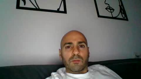 Snapshot of thegame323 chatting on February 21, 10:15 pm thegame323 online show from February 21, 10:15 pm