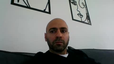 Snapshot of thegame323 chatting on March 7, 8:13 am thegame323 online show from March 7, 8:13 am