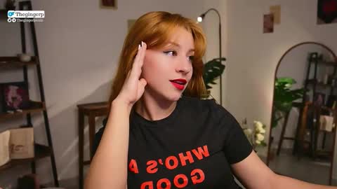 Snapshot of thegingerp chatting on November 6, 10:21 pm Streaming mostly at online show from November 6, 10:21 pm