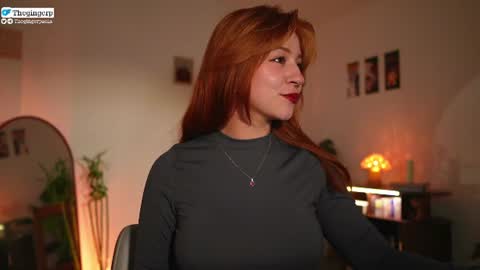 Snapshot of thegingerp chatting on July 17, 10:36 pm Streaming mostly at online show from July 17, 10:36 pm