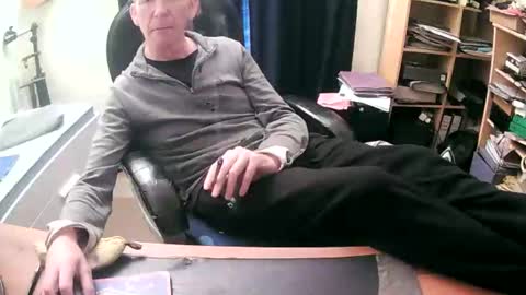 Snapshot of thegoodteacher54 chatting on February 23, 3:18 pm paul online show from February 23, 3:18 pm
