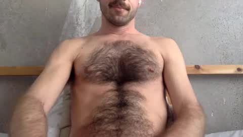 Snapshot of thegoonstuff chatting on November 4, 9:30 am thegoonstuff online show from November 4, 9:30 am