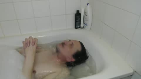 Green online show from March 12, 9:32 pm