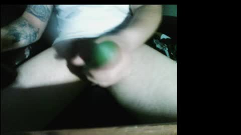 Snapshot of thehammer21992 chatting on June 2, 12:56 am dontbeshybby online show from June 2, 12:56 am