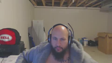 thehawaiian93 online show from February 4, 5:02 am