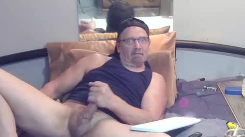 thehotlantaman online show from November 20, 9:20 am