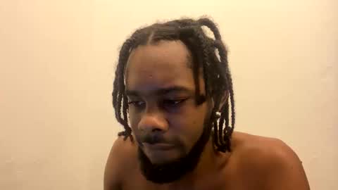 Snapshot of thejamaican101 chatting on December 23, 12:30 am Alex876 online show from December 23, 12:30 am