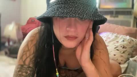 thejennataylor online show from June 5, 3:51 pm
