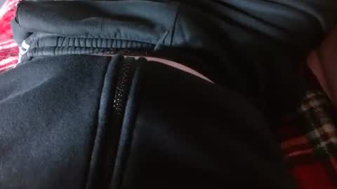 Liam online show from April 8, 4:51 pm