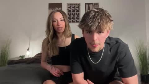 Kira  Zane online show from February 28, 2:01 am