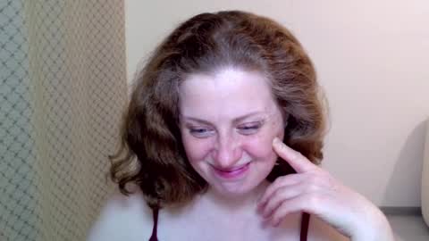 Ella online show from March 21, 8:23 pm