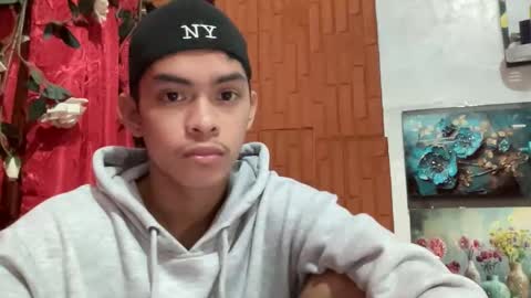 Snapshot of thelifeof_johnpol chatting on March 3, 2:28 am thelifeof_johnpol online show from March 3, 2:28 am