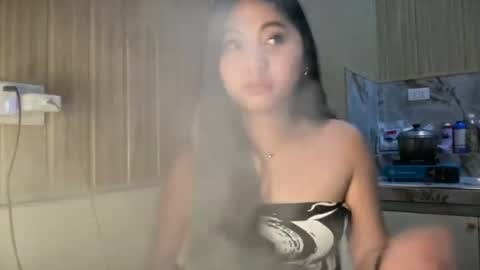 thelifeof_kiara online show from July 16, 9:48 am