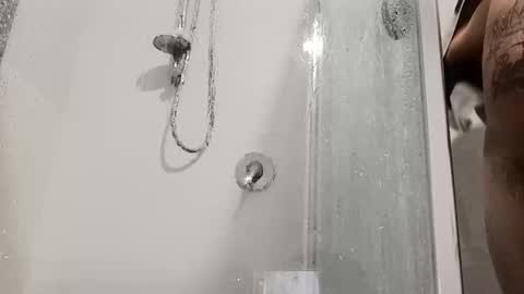 Snapshot of themanyouwant123 chatting on October 2, 10:55 am themanyouwant123 online show from October 2, 10:55 am