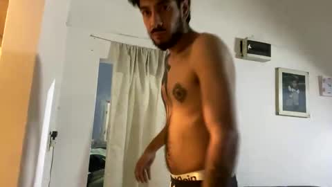 Snapshot of themarttinguyyy chatting on September 17, 11:50 pm themarttinguyyy online show from September 17, 11:50 pm