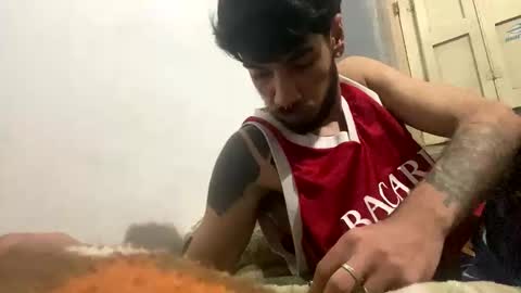 Snapshot of themarttinguyyy chatting on November 5, 3:17 am themarttinguyyy online show from November 5, 3:17 am