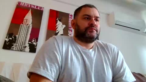 Snapshot of themastercomander chatting on February 14, 9:17 am Big Alpha Daddy Master online show from February 14, 9:17 am