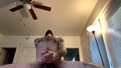 Snapshot of themasturater chatting on December 29, 3:24 pm The Masturater online show from December 29, 3:24 pm