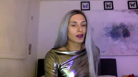 Lucy Lucy online show from December 29, 2:06 am