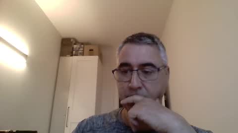 Themohican online show from April 8, 6:19 pm