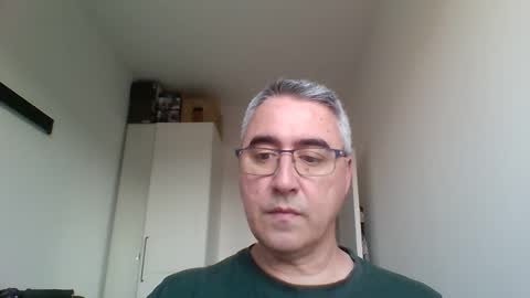 Themohican online show from April 18, 5:06 pm