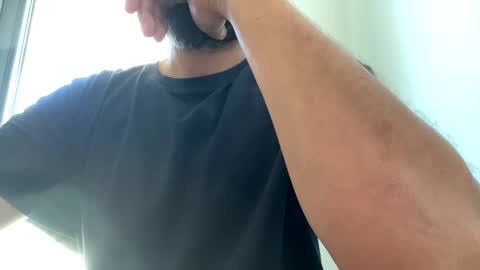 Snapshot of themonarchgoat chatting on November 25, 10:37 am TheMonarchGoat online show from November 25, 10:37 am