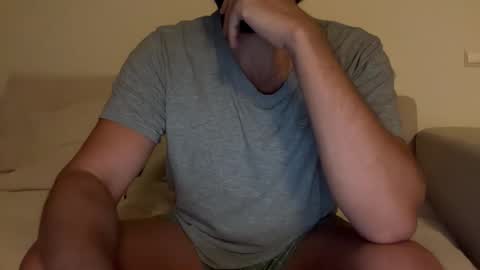 Snapshot of themonarchgoat chatting on December 1, 1:21 am TheMonarchGoat online show from December 1, 1:21 am