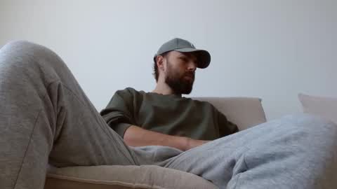 TheMonarchGoat online show from March 13, 9:49 am