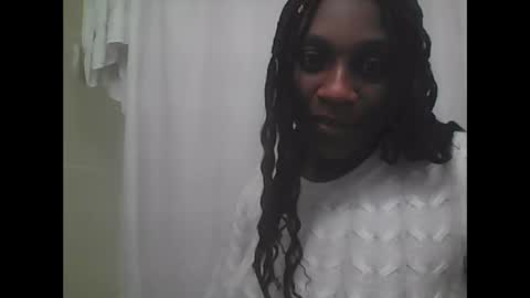 Snapshot of thenaturalgoddess chatting on January 9, 6:04 pm TheNaturalGoddess online show from January 9, 6:04 pm