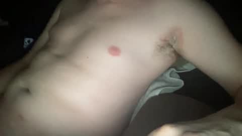 Snapshot of thenewmightyjj92 chatting on February 25, 7:09 am thenewmightyjj92 online show from February 25, 7:09 am