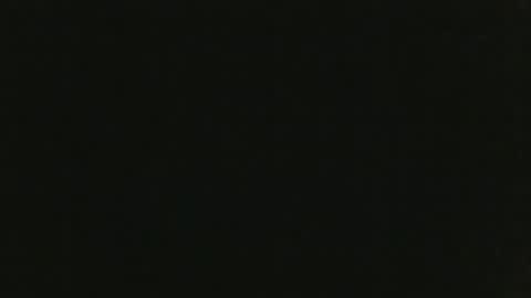 Snapshot of thenudedoodler chatting on December 28, 10:36 am JohnSilver online show from December 28, 10:36 am