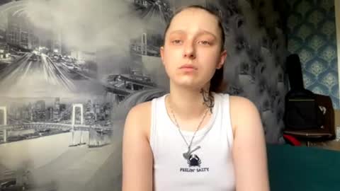 Snapshot of theodorayetman chatting on June 3, 7:33 am Milena online show from June 3, 7:33 am