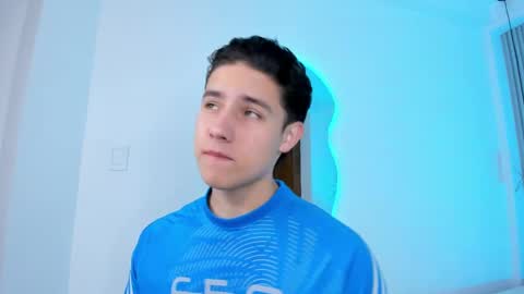 Snapshot of theohawke_ chatting on January 9, 2:07 pm THEO- MATEO online show from January 9, 2:07 pm