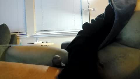 Snapshot of theone11169 chatting on February 15, 6:02 am theone11169 online show from February 15, 6:02 am