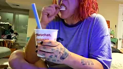 theoneandonlyjenn online show from April 21, 10:10 am