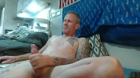 theoneyouwanttwofuck online show from December 14, 5:58 pm