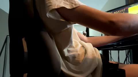 Snapshot of theothede19cm chatting on October 17, 2:41 pm theothede19cm online show from October 17, 2:41 pm